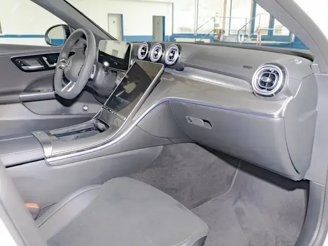 Mercedes-Benz C 180