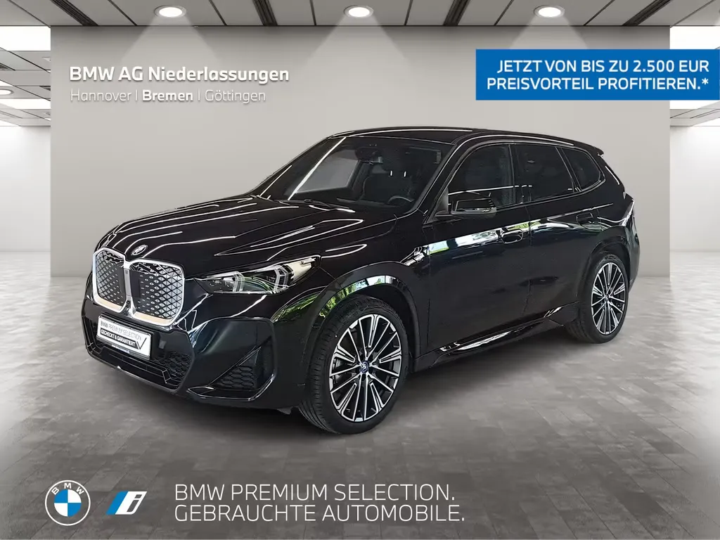 BMW iX1