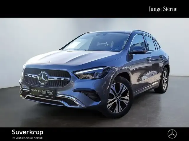 Mercedes-Benz GLA 180