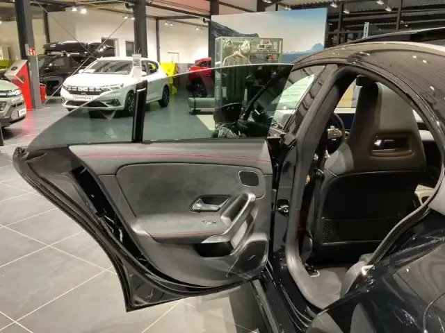 Mercedes-Benz CLA 45 AMG