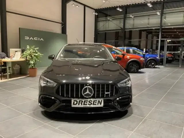 Mercedes-Benz CLA 45 AMG
