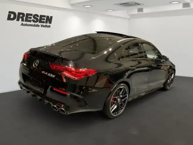 Mercedes-Benz CLA 45 AMG