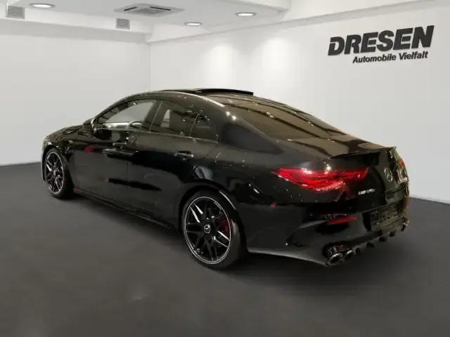 Mercedes-Benz CLA 45 AMG