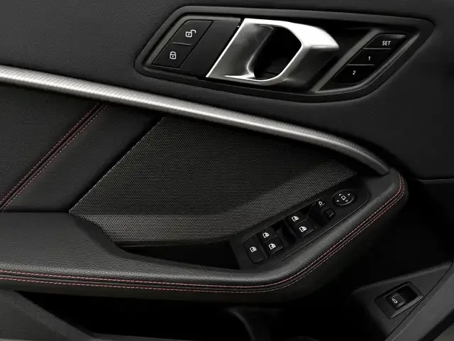 BMW 128