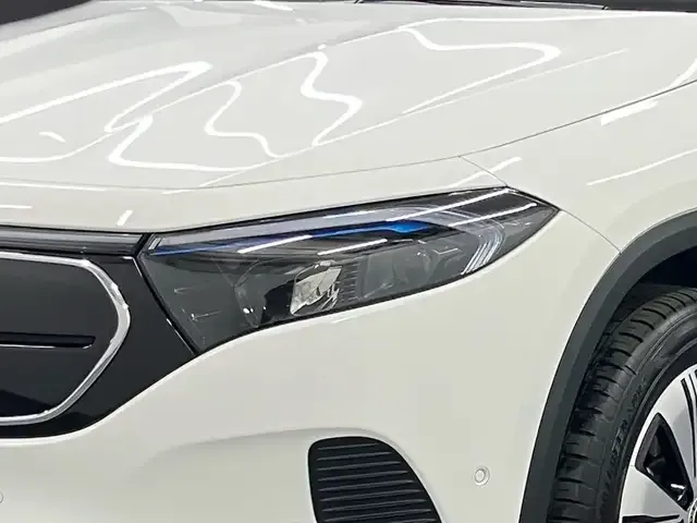 Mercedes-Benz EQA 250