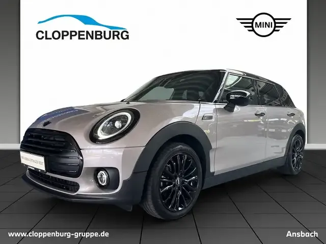 MINI Cooper Clubman