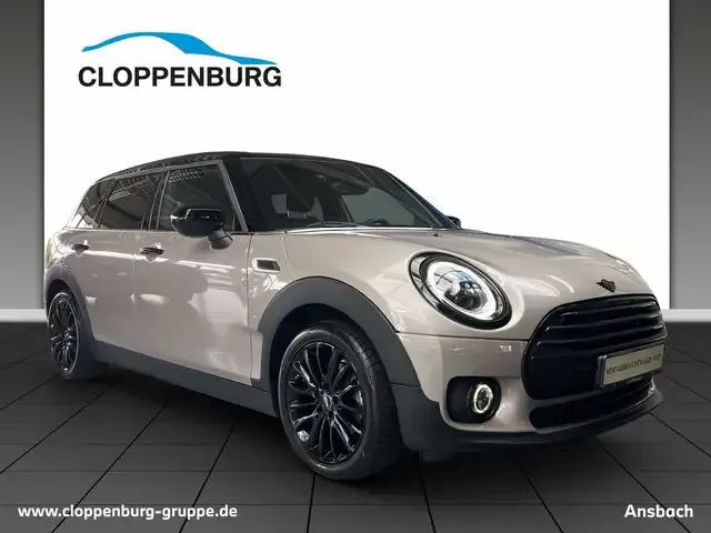 MINI Cooper Clubman
