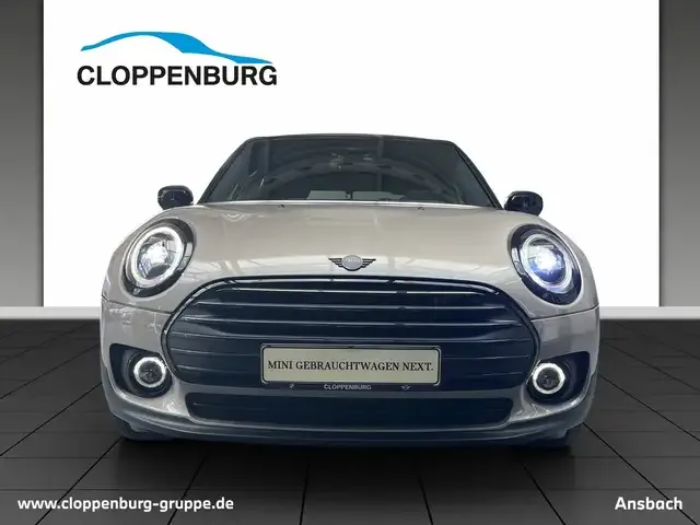 MINI Cooper Clubman