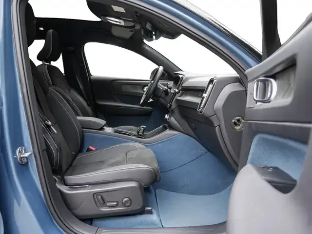 Volvo C40