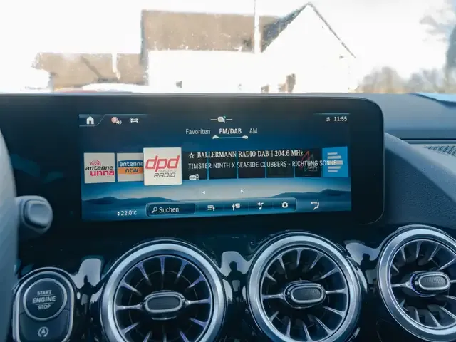 Mercedes-Benz GLA 220