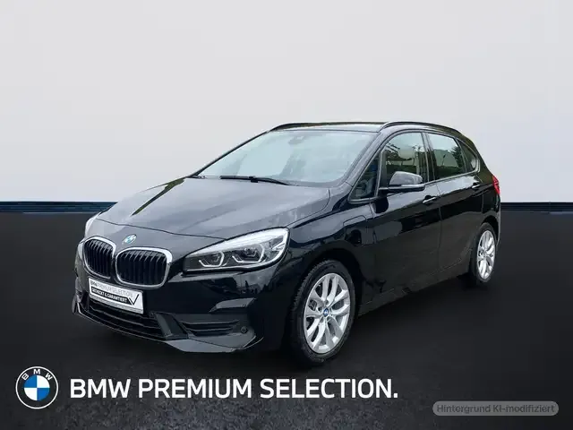 BMW 225