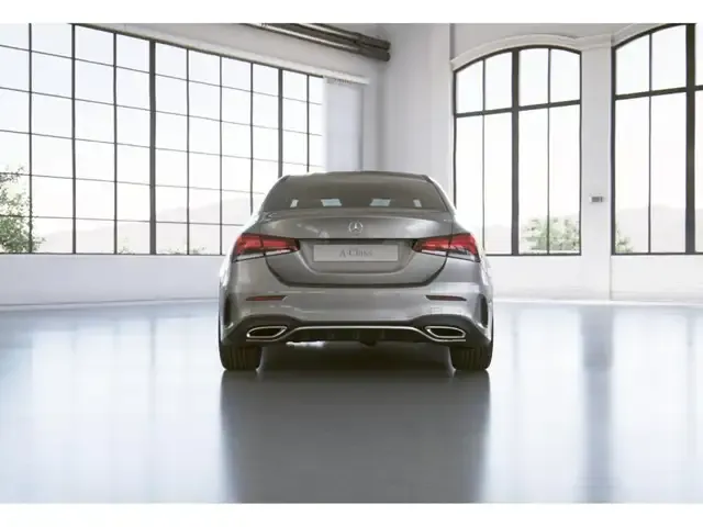 Mercedes-Benz A 250