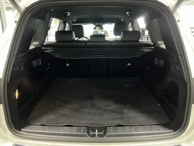 Mercedes-Benz GLB 250