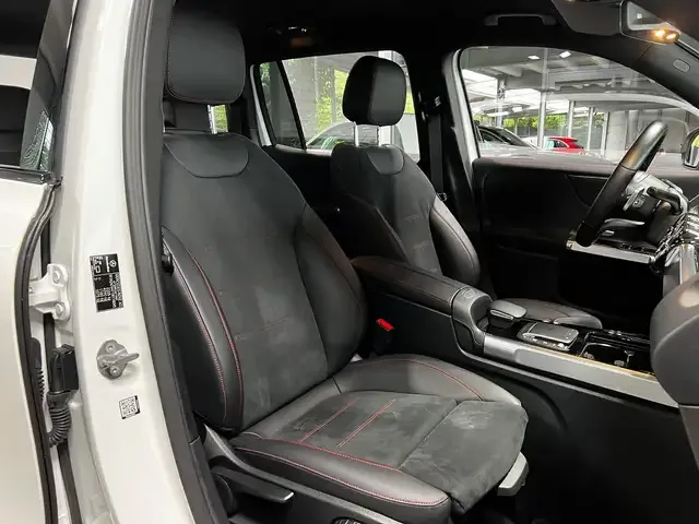 Mercedes-Benz GLB 250