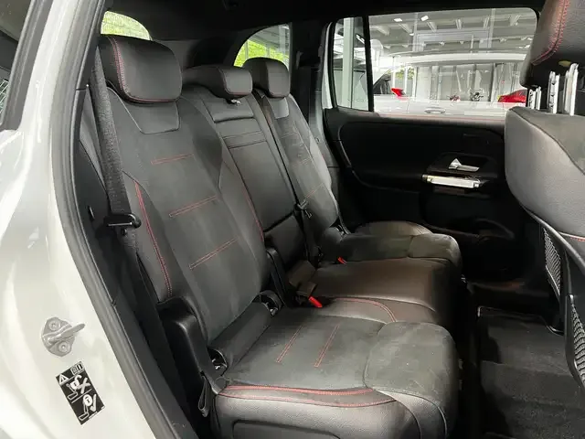 Mercedes-Benz GLB 250