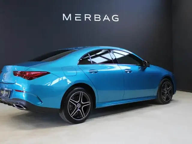 Mercedes-Benz CLA 250