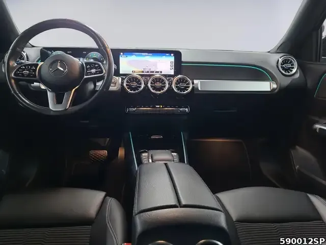 Mercedes-Benz GLB 200