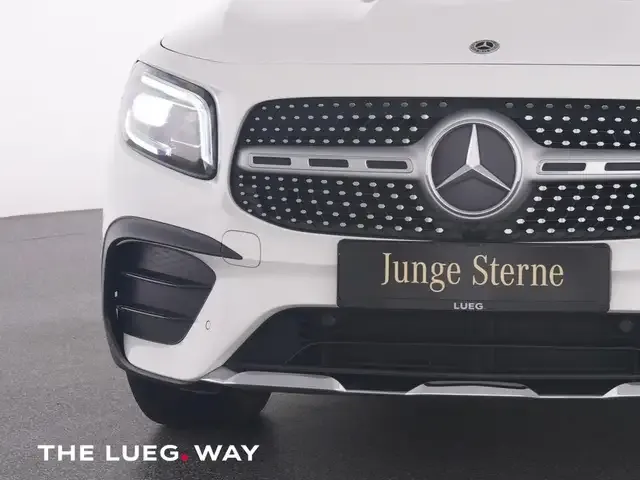 Mercedes-Benz GLB 180