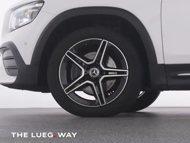 Mercedes-Benz GLB 180