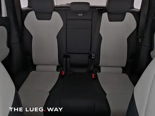 Mercedes-Benz GLB 180