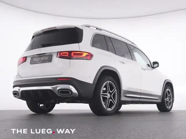 Mercedes-Benz GLB 180