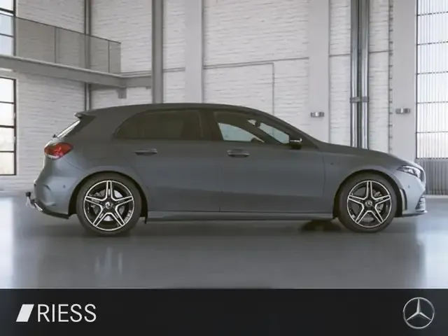 Mercedes-Benz A 250