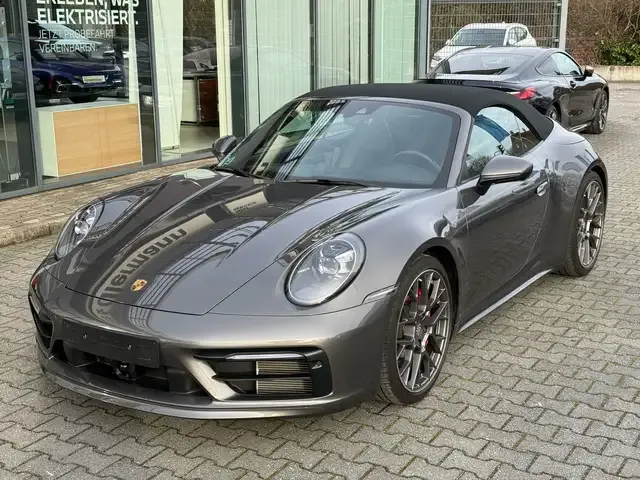 Porsche 992