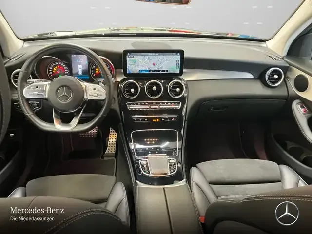 Mercedes-Benz GLC 200