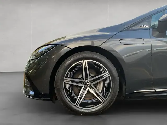 Mercedes-Benz EQE 350