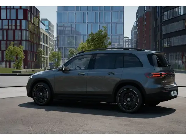Mercedes-Benz EQB 300