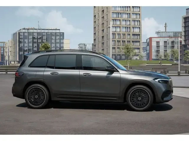 Mercedes-Benz EQB 300