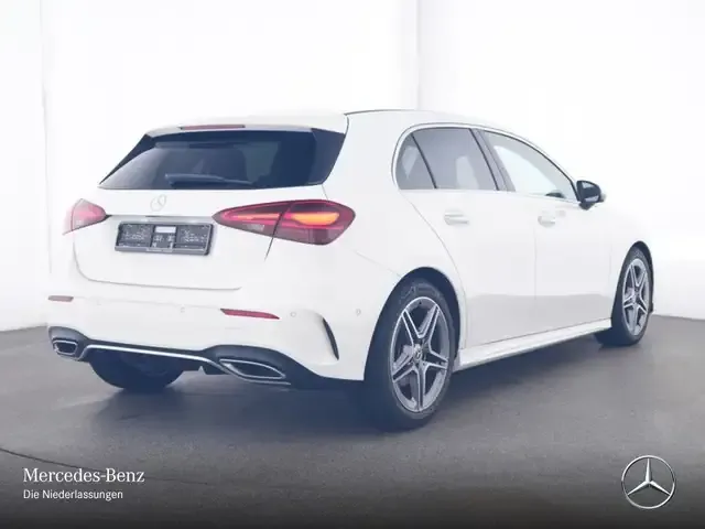 Mercedes-Benz A 220