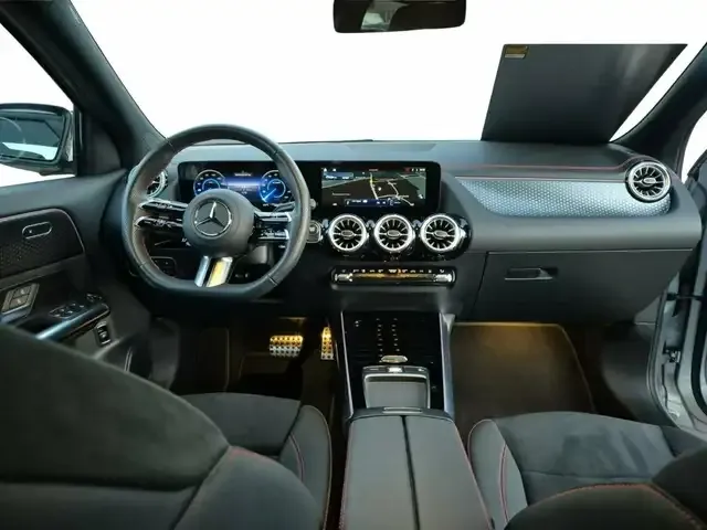 Mercedes-Benz EQA 300