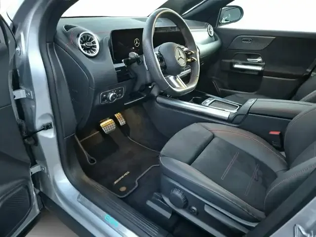 Mercedes-Benz EQA 300