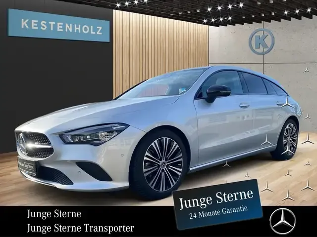 Mercedes-Benz CLA 220