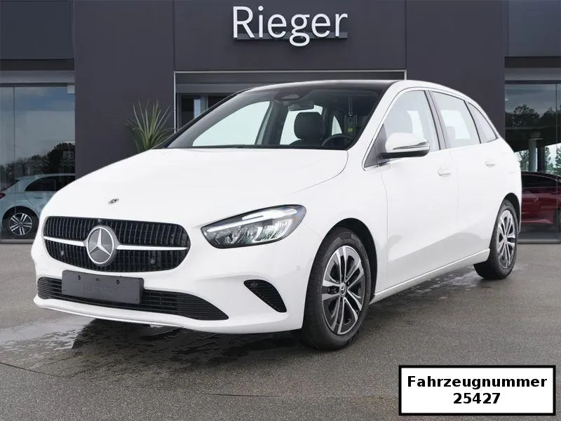 Mercedes-Benz B 180