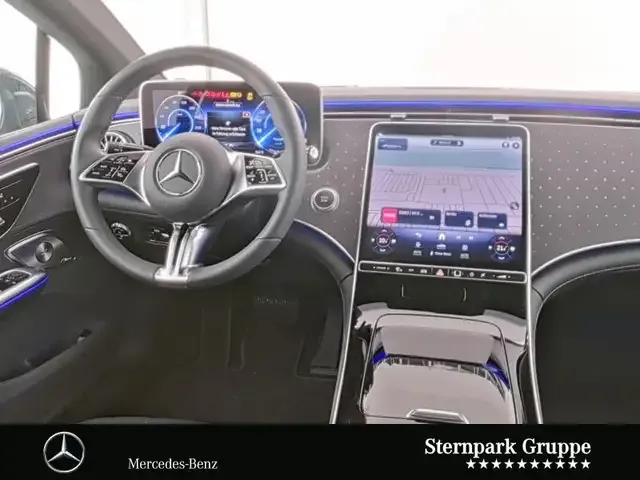 Mercedes-Benz EQE 300