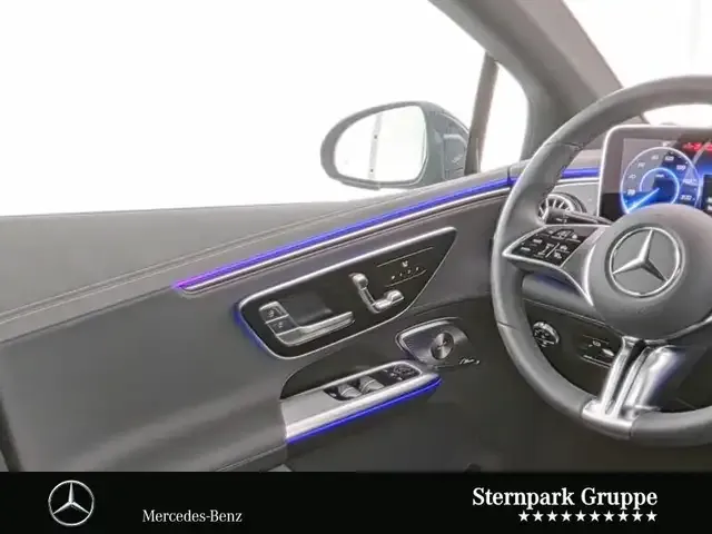Mercedes-Benz EQE 300