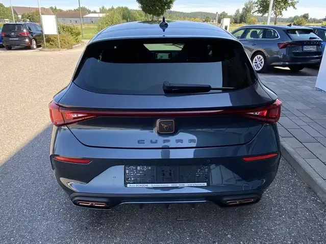 CUPRA Leon