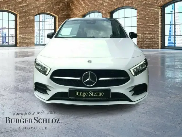Mercedes-Benz A 200