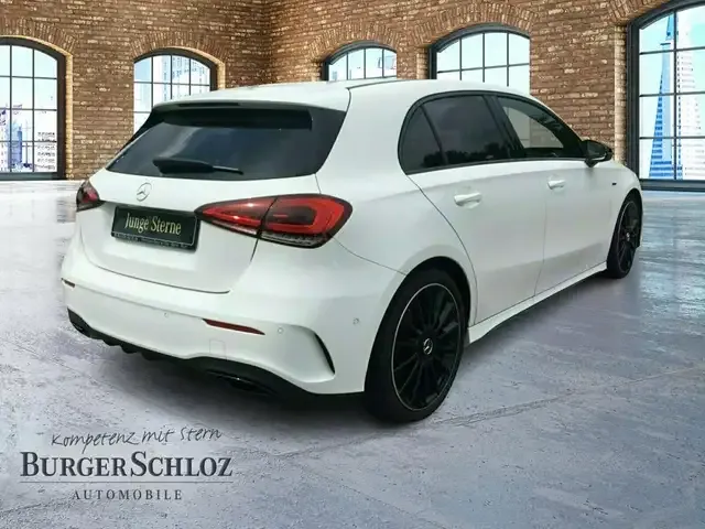 Mercedes-Benz A 200