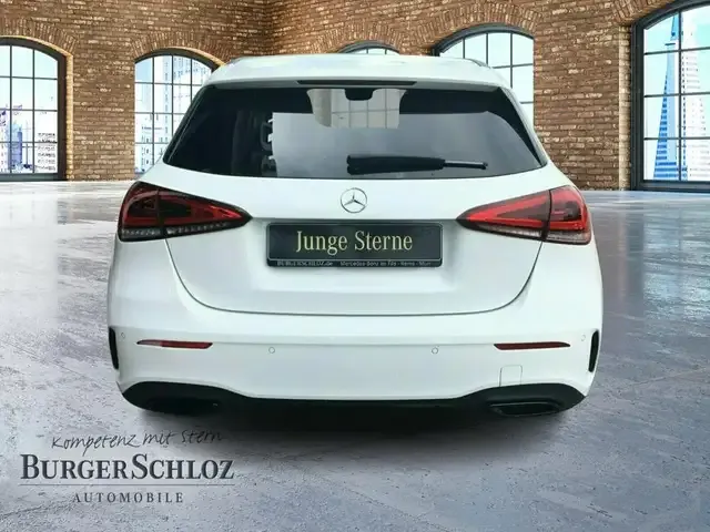Mercedes-Benz A 200