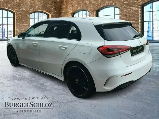 Mercedes-Benz A 200