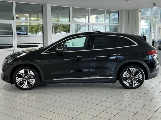 Mercedes-Benz EQE SUV