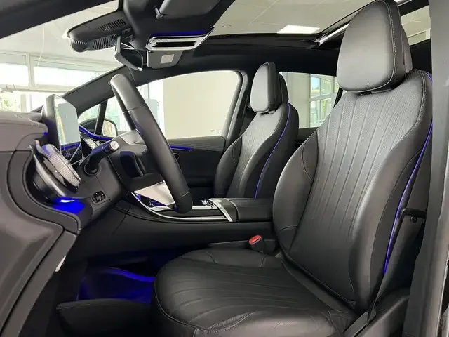 Mercedes-Benz EQE SUV