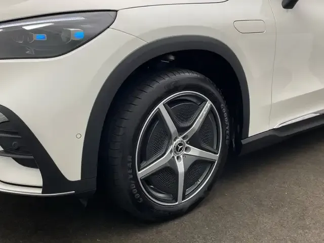 Mercedes-Benz EQE 350