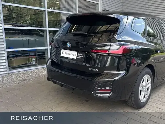 BMW 220