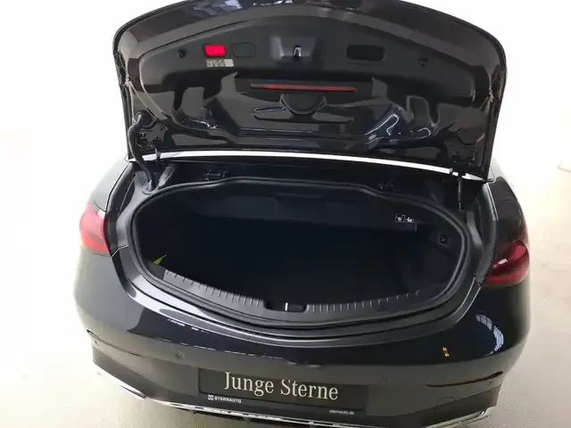 Mercedes-Benz CLE 200