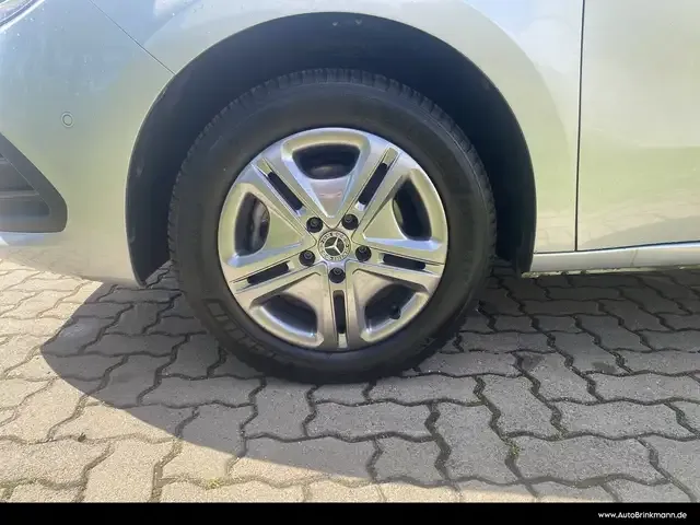 Mercedes-Benz Sonstiges