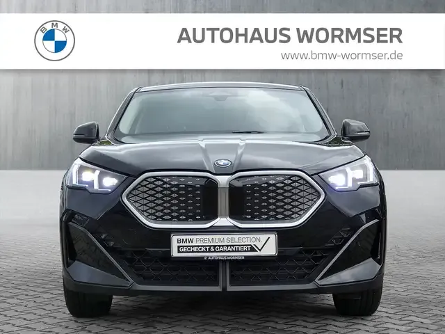 BMW iX2